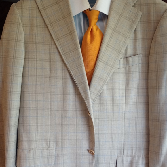 Canali Other - Canali Men Beige 2Btn/2Vents Windowpane Sport Jacket Size 44R